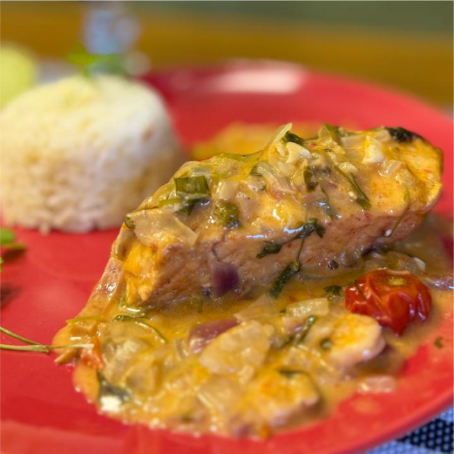 MOQUECA DE SALMÃO